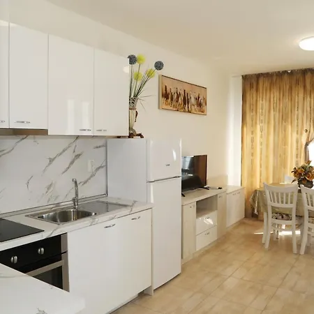 Апарт Комплекс Хоризонт Apartament *